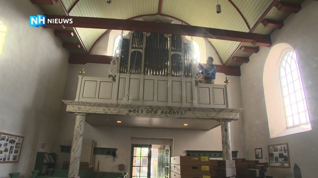 Orgel Oosterend uit elkaar gehaald voor restauratie