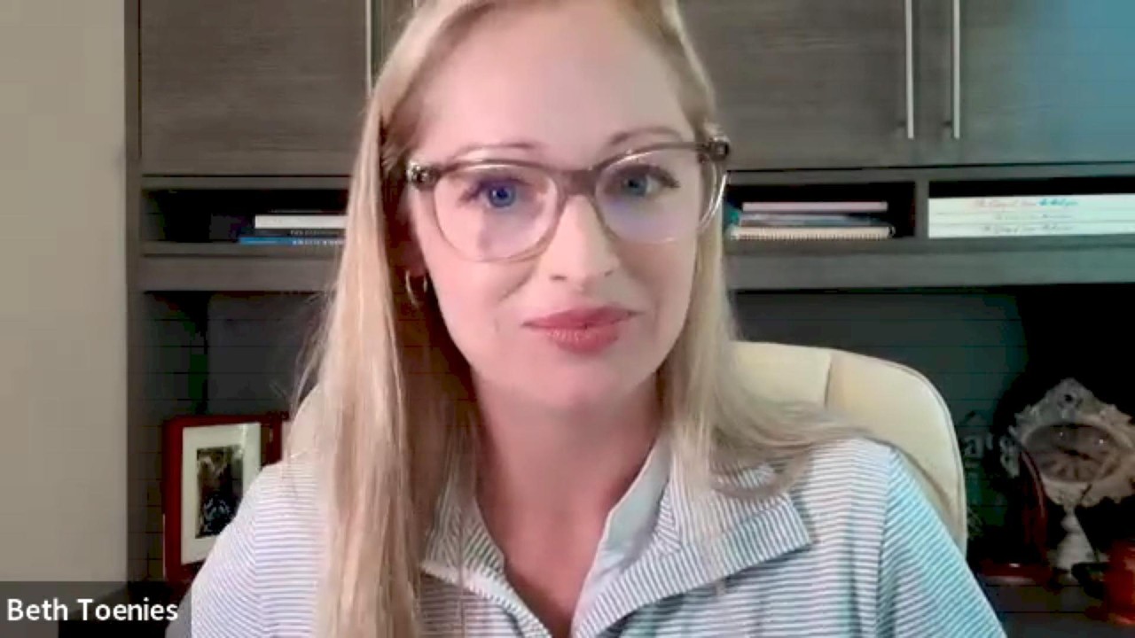 Keep Calm & Get Things Done: Beth Toenies on Leadership Under Pressure