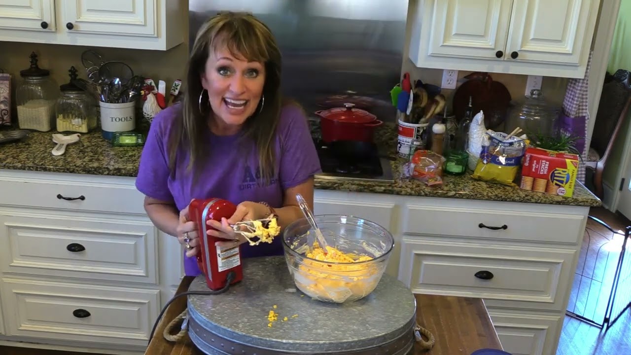 Homemade #PIMENTO CHEESE# & GRILLED PIMENTO CHEESE SANDWHICH