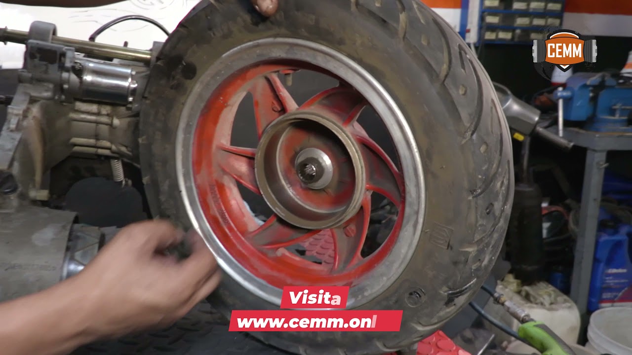 17 Desmontaje de la transmisión / Curso sobre motores 2 tiempos