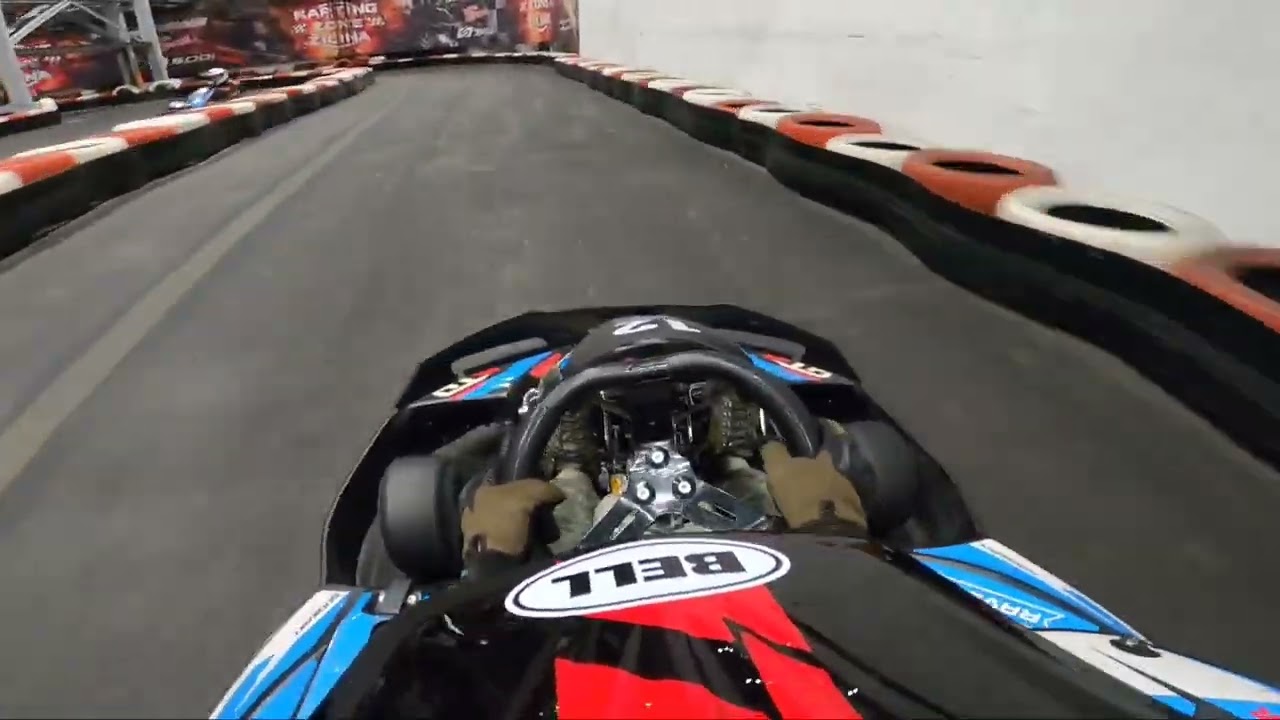 Môj PRVÝ ZÁVOD v živote 🏎🏁