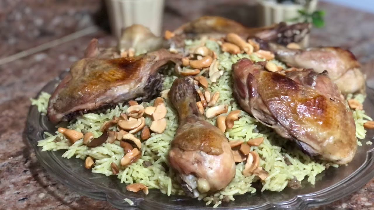 ارز بالدجاج ... المنسف اللبناني طبق سهل ومناسب للعزائم