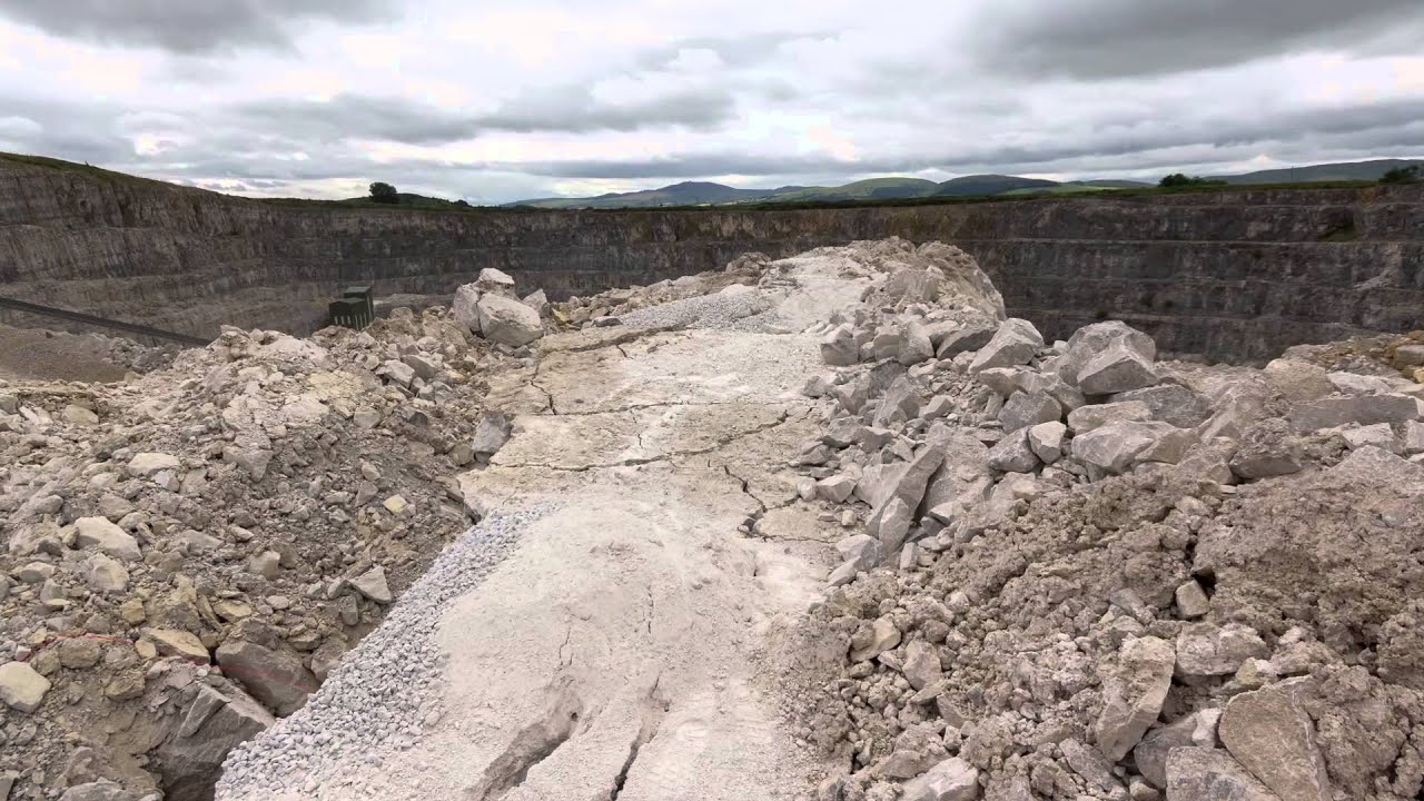 Pant-y-pwll-dŵr - A modern working Quarry