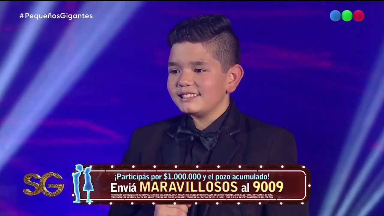 Rodrigo Medina canta 
