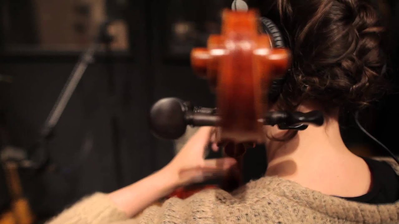 I Will I Swear - Strings Of Gold (Live @ Bijlokestudio)