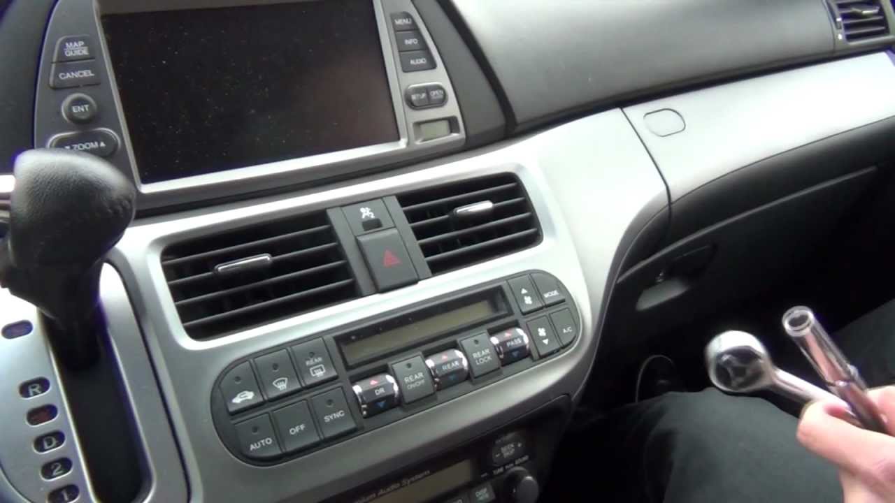 GTA Car Kits - Honda Odyssey with Navigation 2005-2010 iPod, iPhone and AUX adapter installation