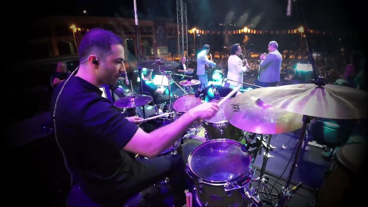 Vassilis Saleas, Ahmet Koç, Hilmi Yarayıcı "Yiğidim Aslanım" Drum Cam Burak Ülke