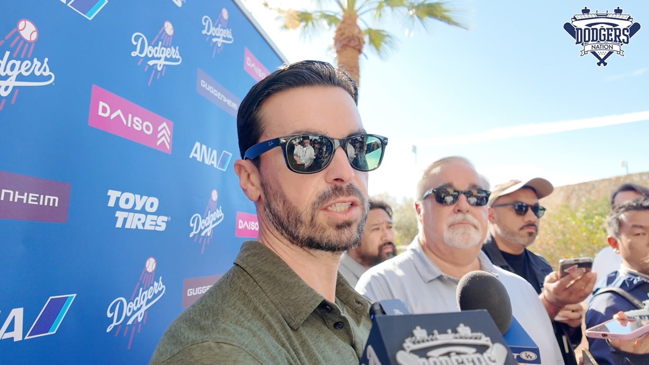 Dodgers GM Reacts to Manny Machado's Support of Dodgers Spending, Big Kiké Hernández Update & More
