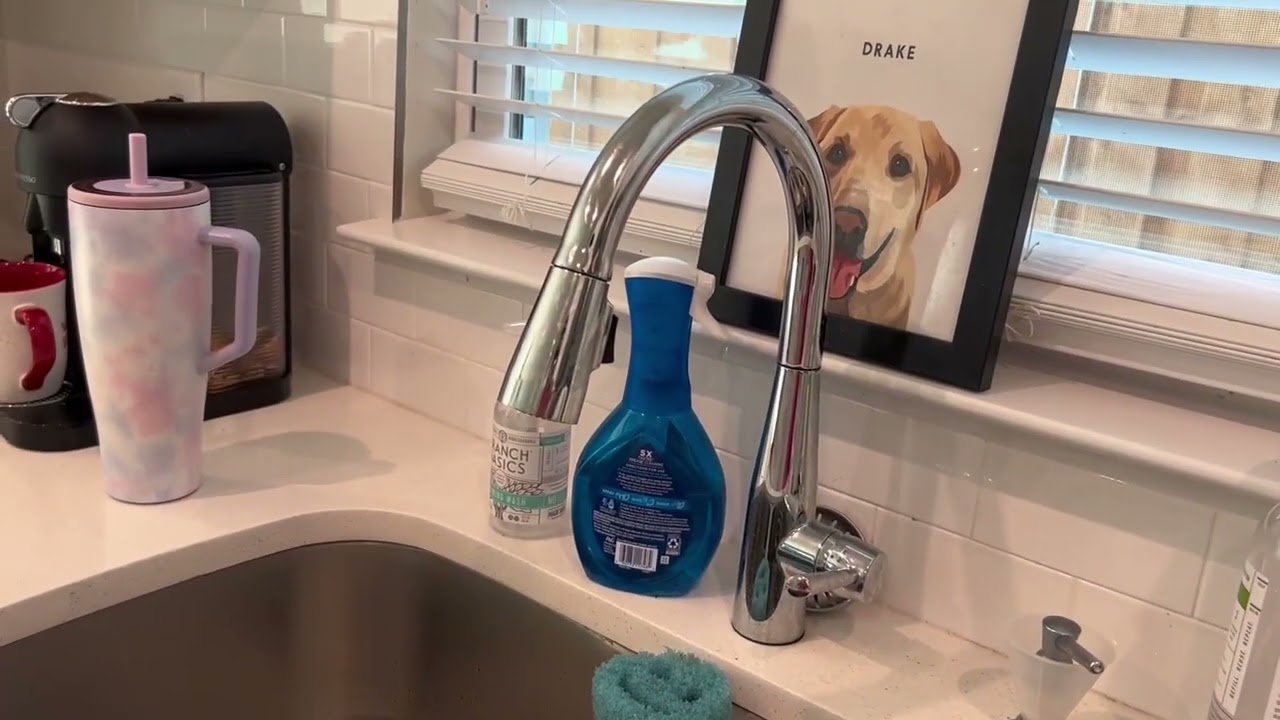 Delta Faucet Essa Touch Kitchen Faucet, Brushed Nickel Kitchen Faucet with Pull Down Sprayer Review