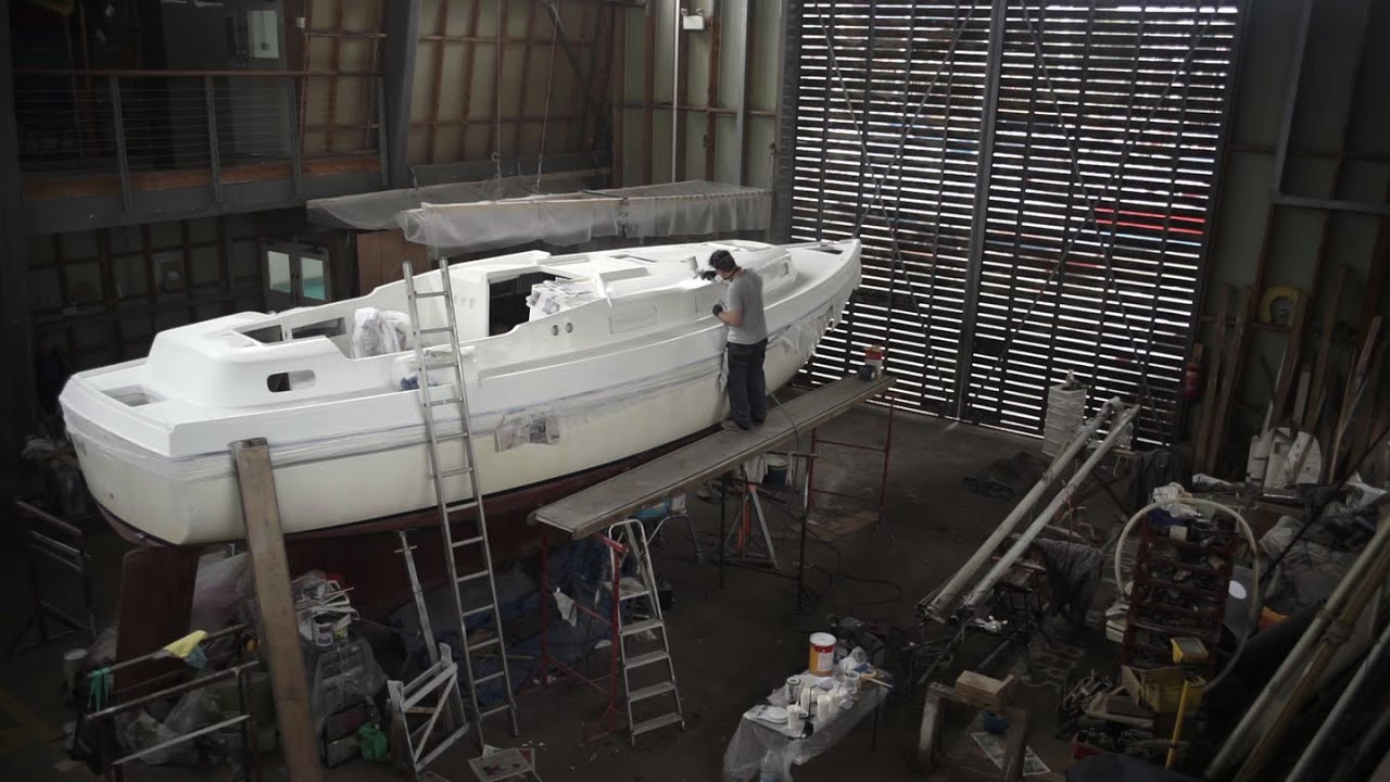 Restoration of my 1975 Malo 40H - Painting the deck