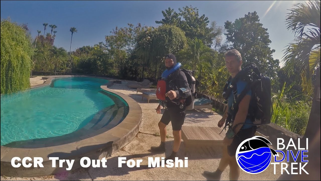 Rebreather try out for Mishy with Bali Dive Trek