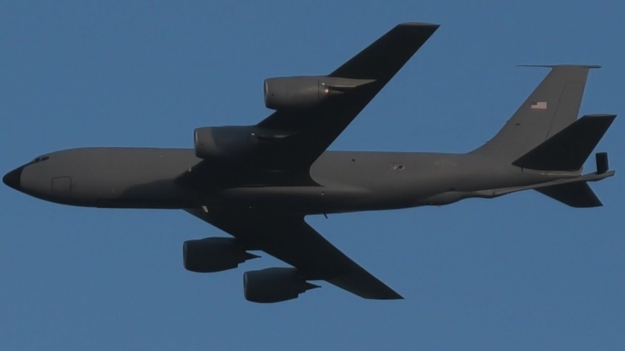 Kc135 and c17 landing & takeoffs from McClellan to red flag nellis Nevada to air refuel jets & stuff
