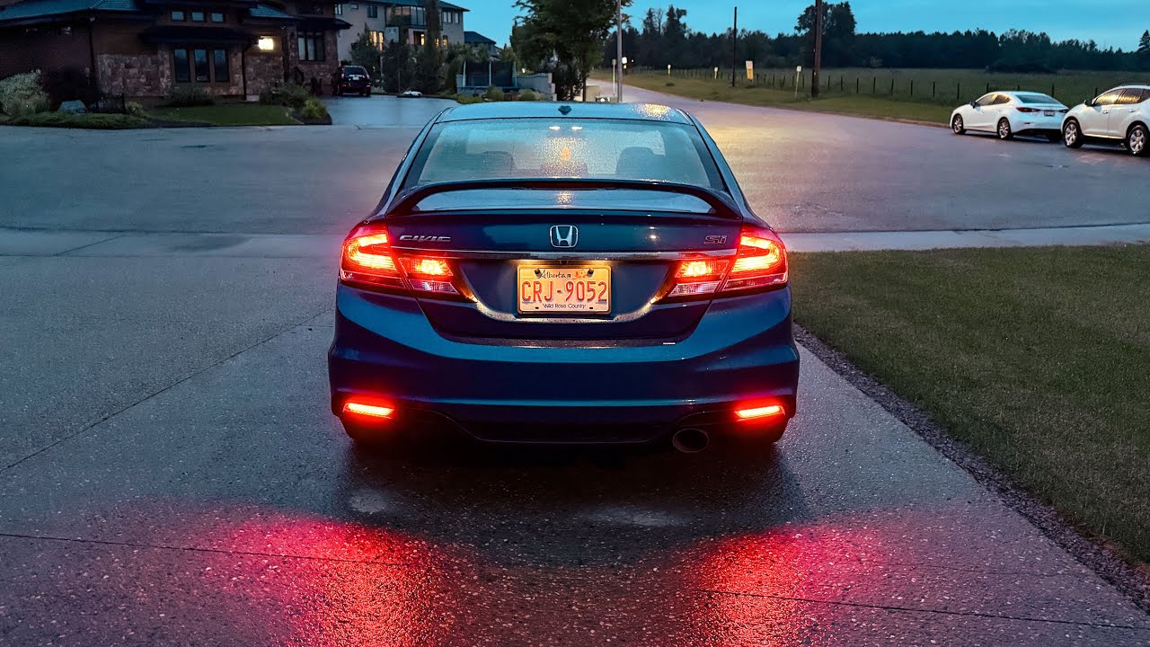 Installing *Rear Reflector* LED Lights In my 9th Gen Civic Si