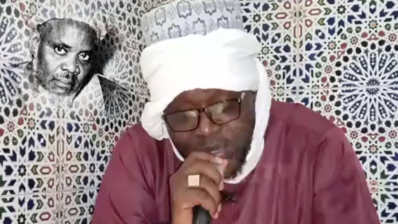 After wazifa Medina Baye -zikr diwaane avec Cheikh Abdoulahi
