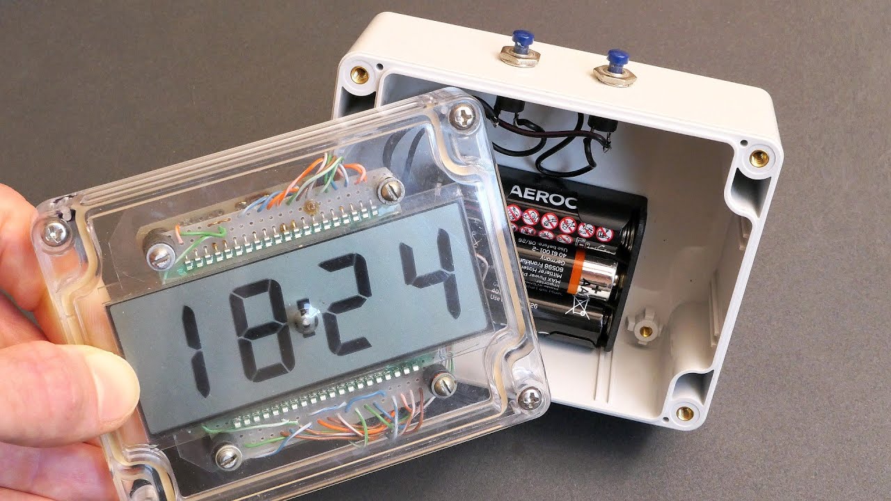 Build your own LCD clock with date and thermometer