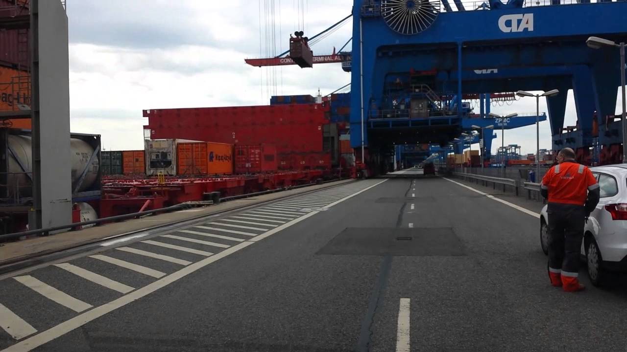 CTA - Hamburg port - Hamburg Hafen HHLA