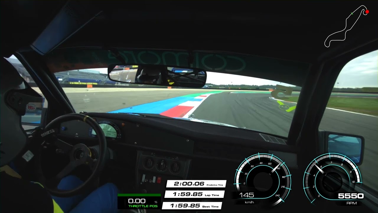Assen Classic GP 2024 YTCC race 2 Vienne Renes met de Mercedes 190