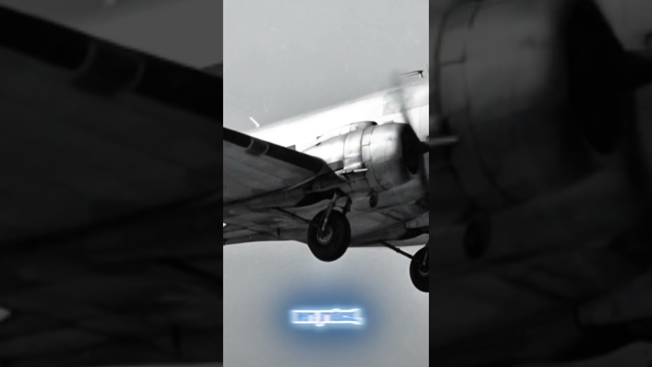 DOUGLAS C-47 SKYTRAIN 
