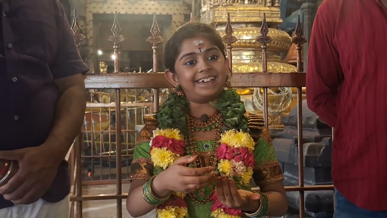 சிறுமி தியா பேபி அண்ணாமலையார் கோவிலில் மணமுருகி பக்தி பாடல்களை பாடி சுவாமி தரிசனம்