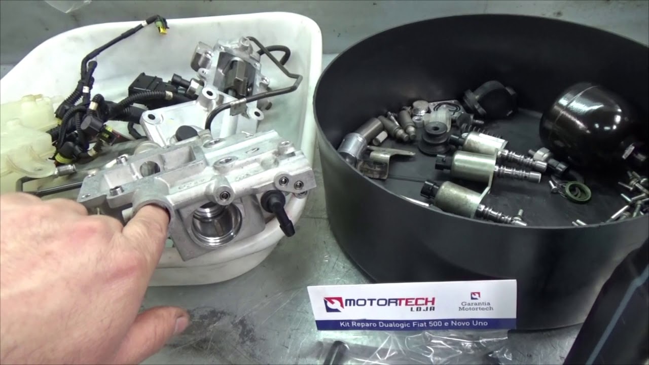 FIAT 500 DUALOGIC ARRANHANDO A 2a