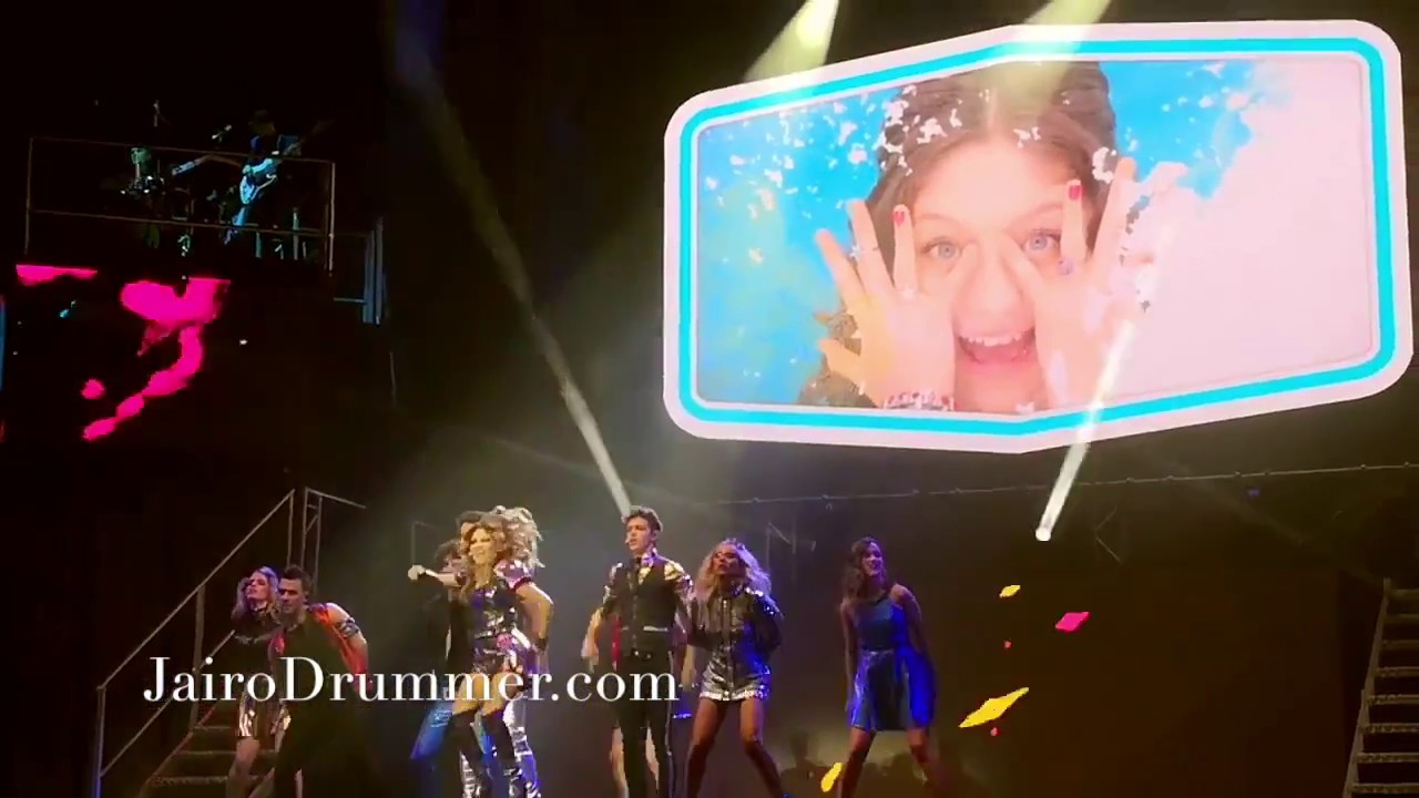Intro de concierto + Alas - Soy Luna en concierto - Gira Europea 2018  // Jairo Ubiaño on drums