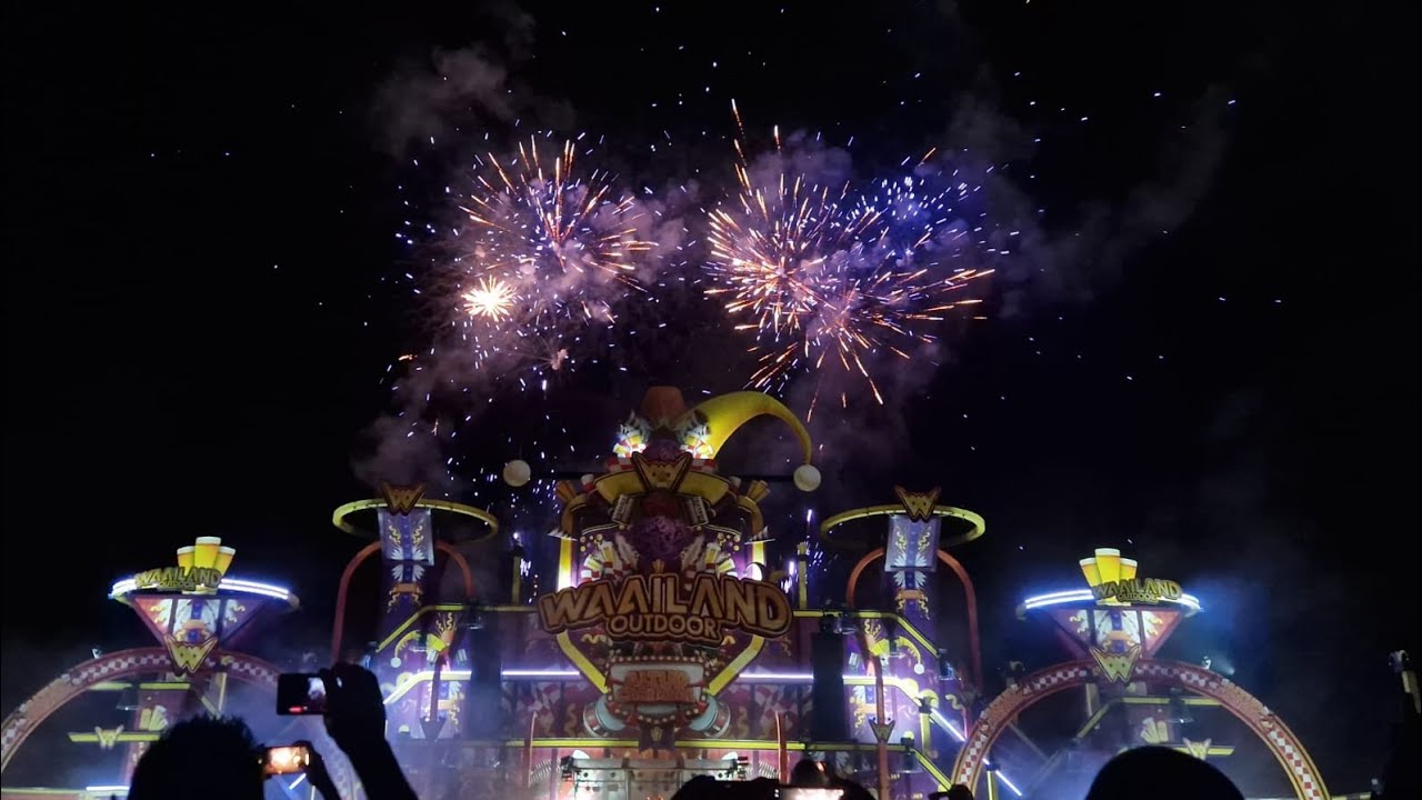 Eindshow Vieze Jack - vuurwerk Waailand Outdoor 2023 - Altijd Carnaval