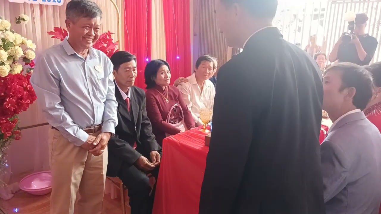 Đám cưới mùng 6 tại núi nổi