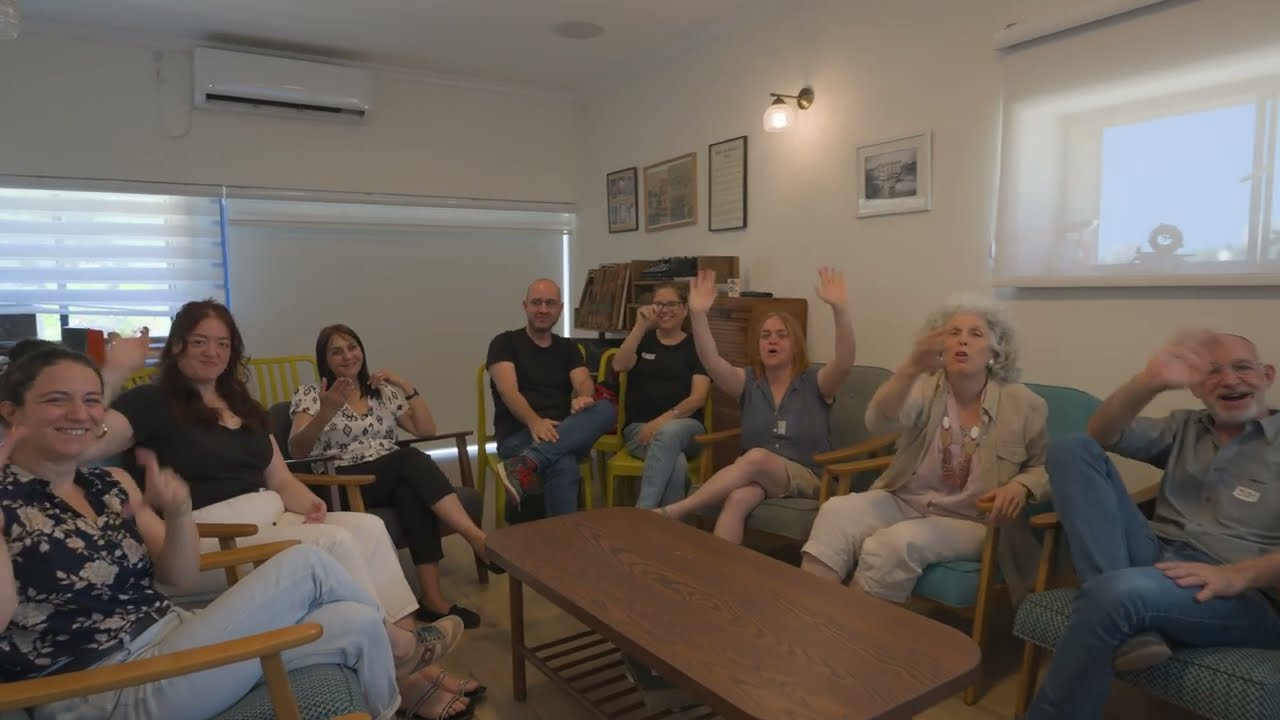 סרטון מחנכים סוף כיתה יב' מחזור פ