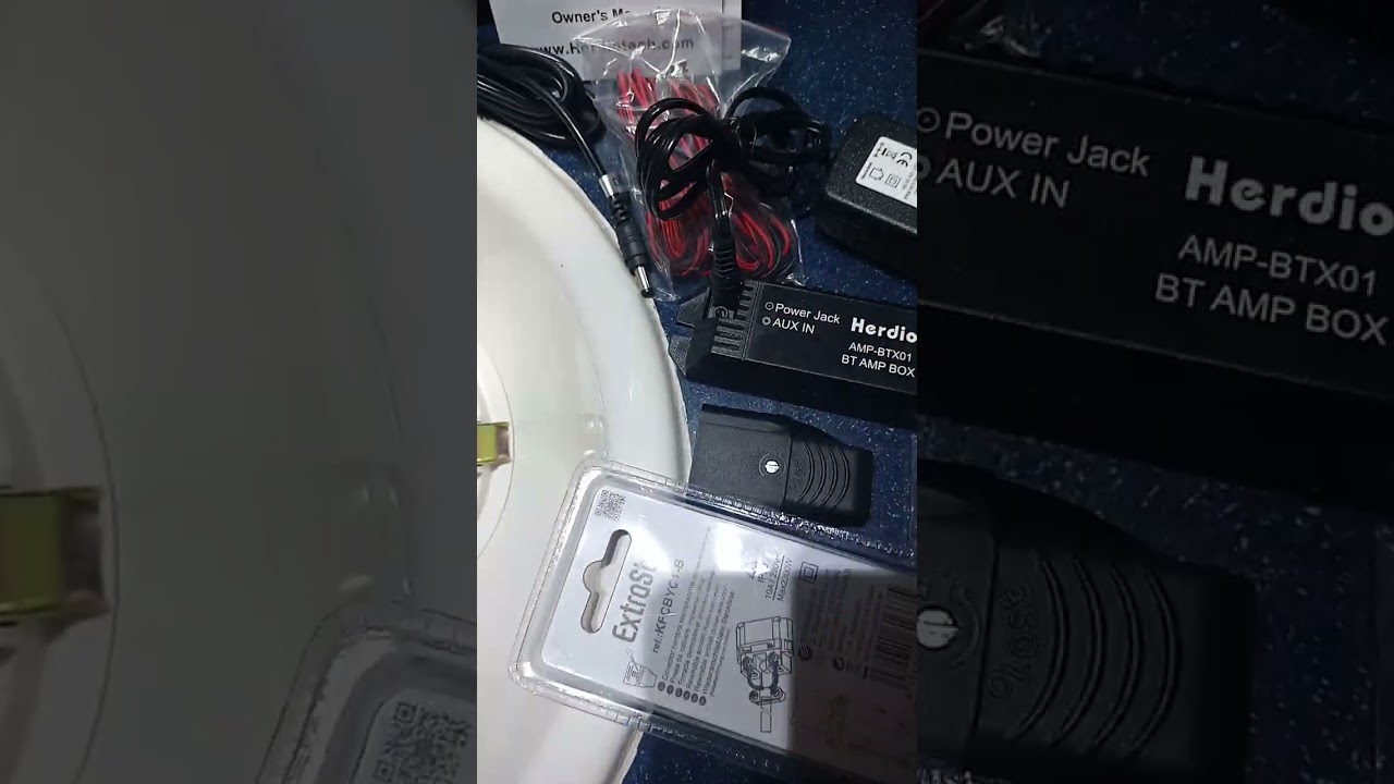 montaje juego altavoces bluetooth Herdio(2)