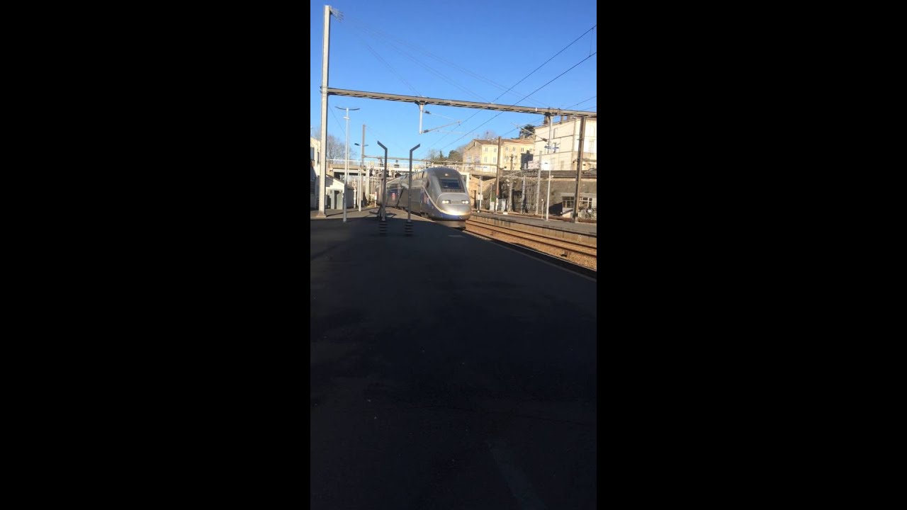 TGV Duplex a Niort pour La Rochelle