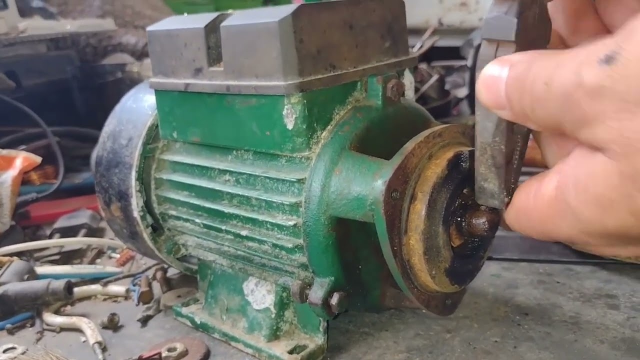 COMO TIRAR PINO COLADO DO ROTOR DA BOMBA D'ÁGUA PERIFÉRICA 