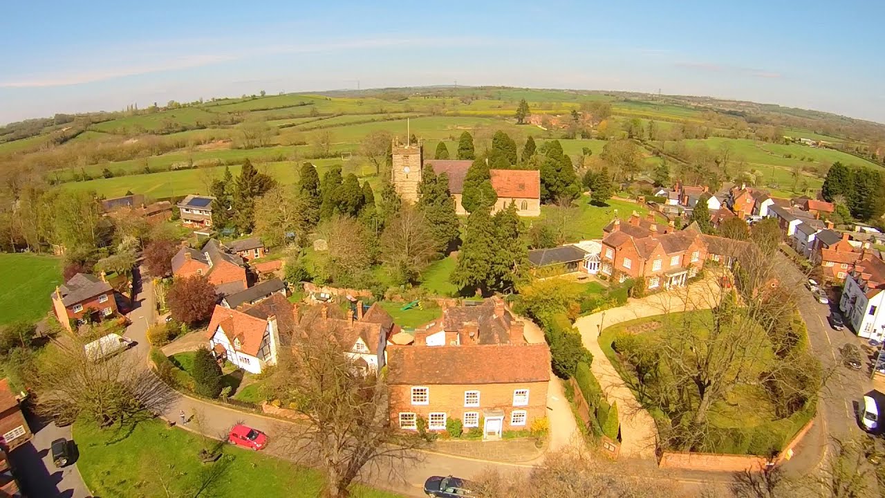 Yuneec Q500 Typhoon, Feckenham Village Green, Worcestershire, UK