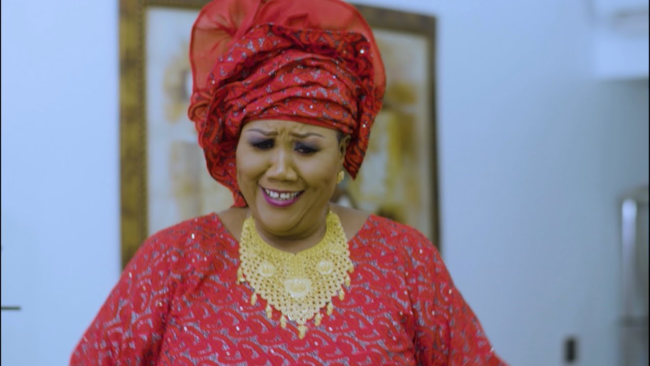 Exclusivité '' Bayi Wax Ju Niaw 