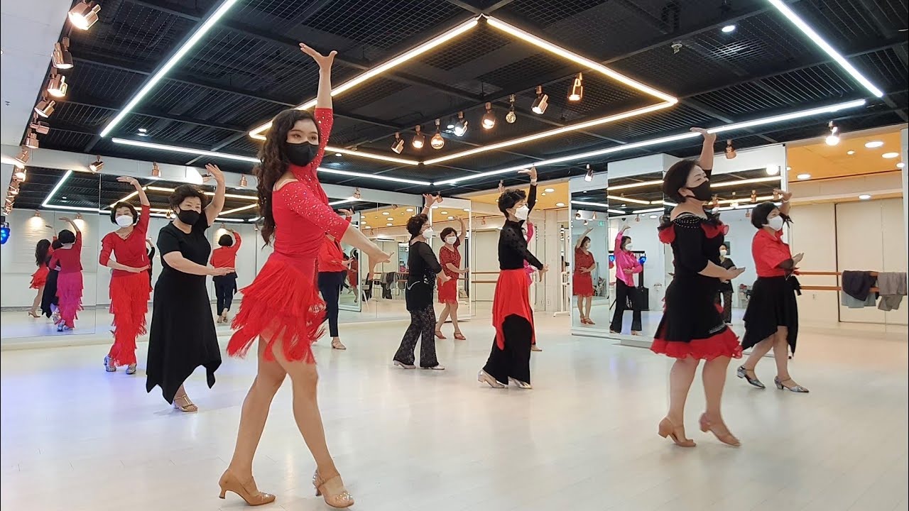 Mi Amor Reggaeton (Improver) line dance| Withus Korea, Yoon