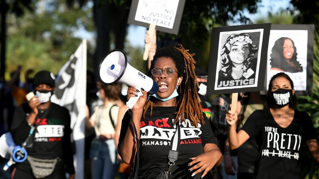 Bradenton Police swoop in on Black Lives Matter march