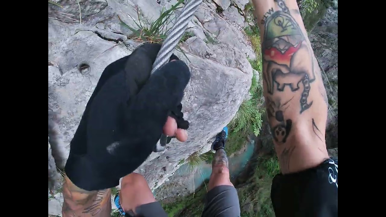 PARTENZA VERTICALE FERRATA DELLA MEMORIA VAJONT