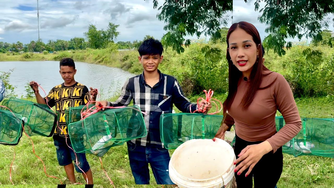 Primitive Catching Tiny River Shrimps For Cooking