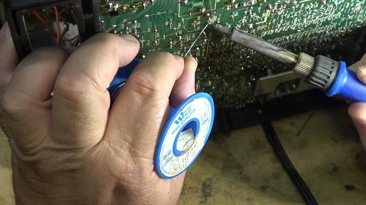 Daewoo CRT TV dead. Let's see what's wrong.