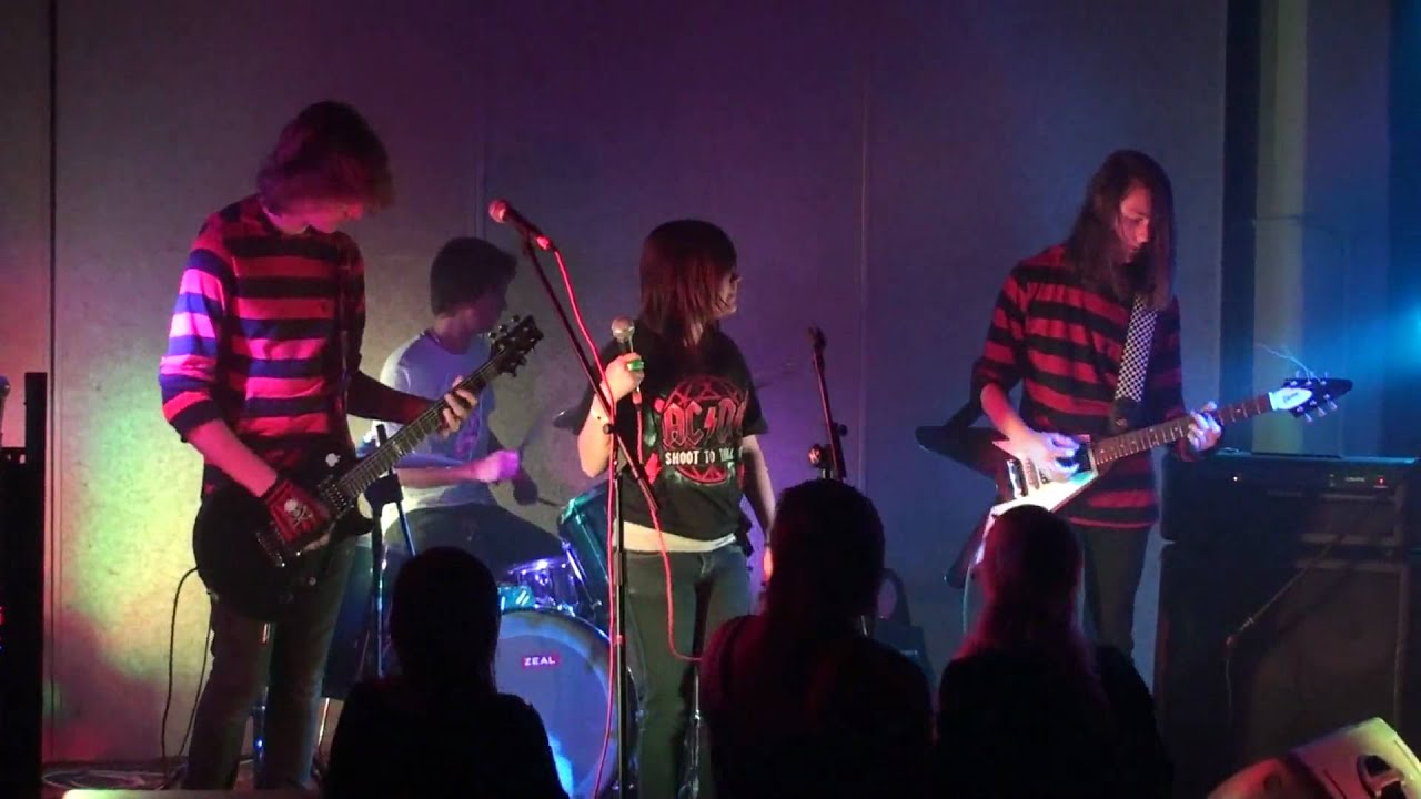 Garage Six IX performing 