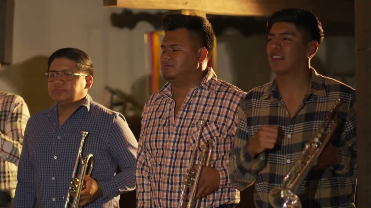 Un Desengaño - Banda La Genial