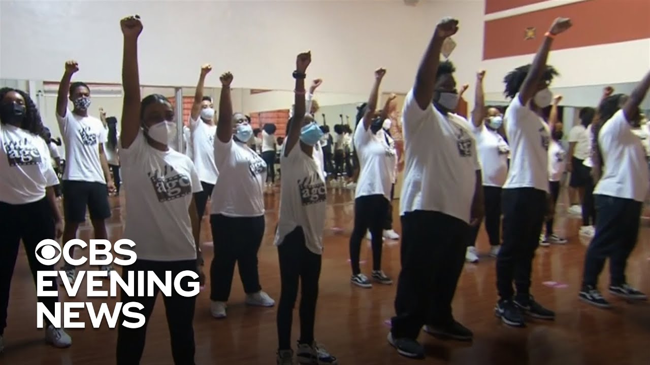 At-risk youth find their voices through performance art
