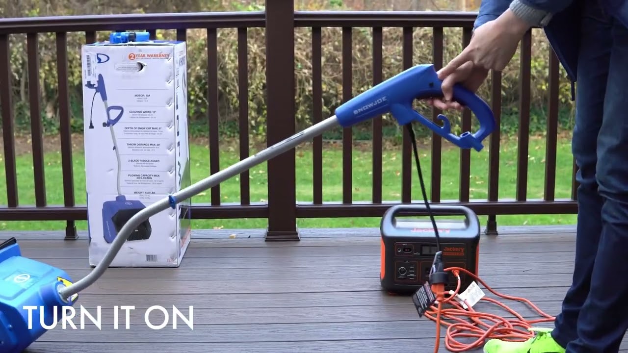 Snow Joe 323E 13 Inch 10 Amp Electric Snow Shovel Review