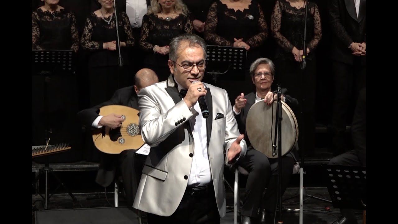 Mendilimin yeşili ben kaybettim eşimi-Bir dalda iki kiraz-okuyan: REMZİ ÇELİKYAY