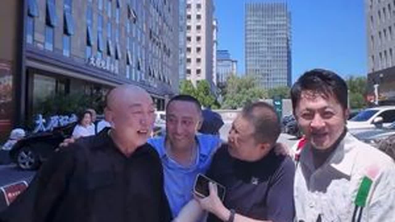 祝福哥哥们生意兴隆.身体健康.#红二 #兄弟情 #hm红盟