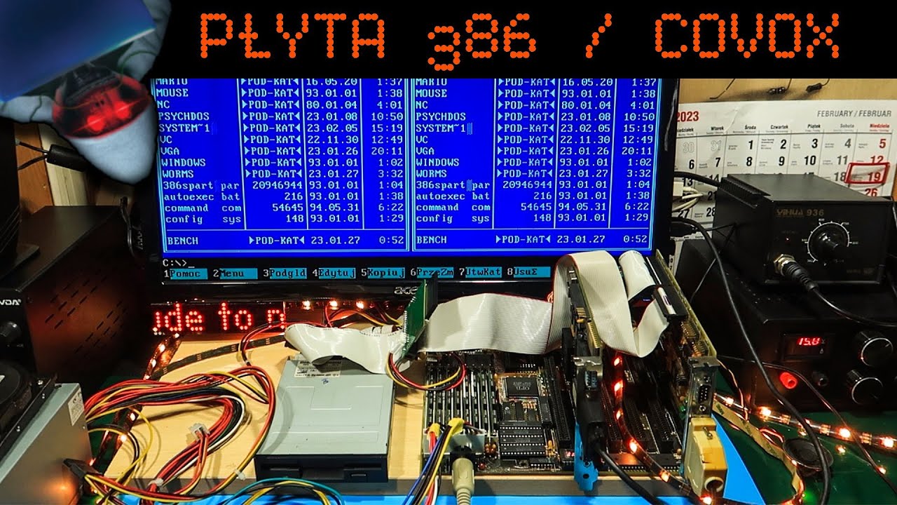 AMD 386DX. Ten komputer gra na rezystorach a tytuł to clickbait.