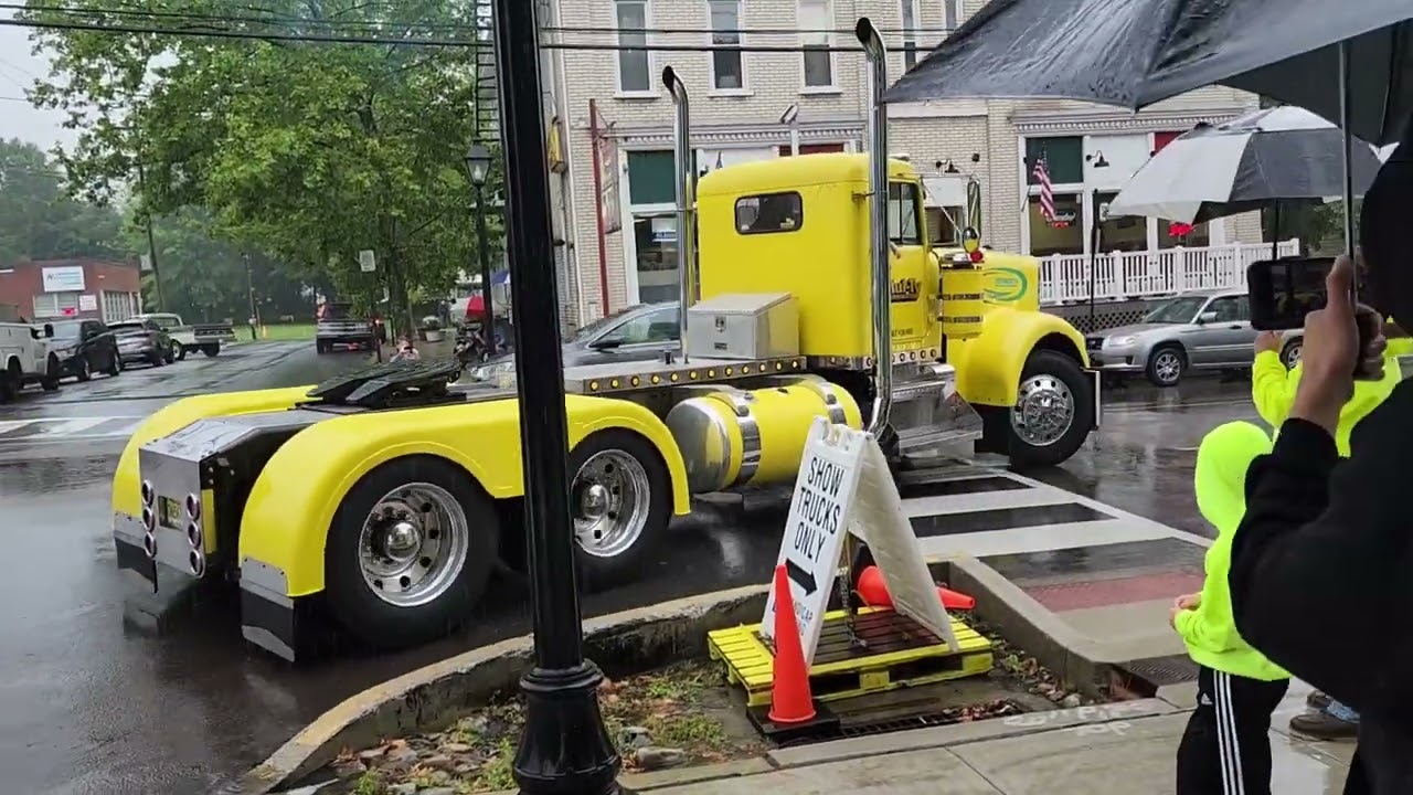 ATCA Macungie truck show 2025, trucks leaving