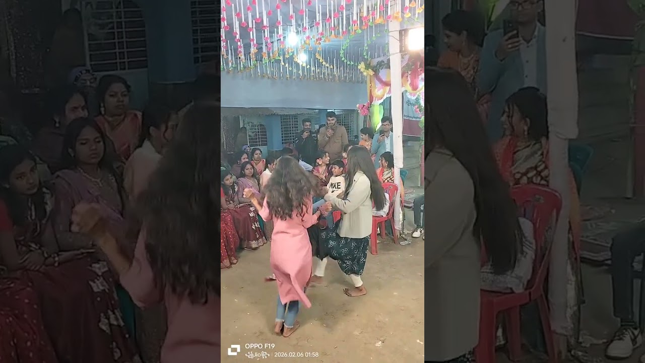 মামার বিয়েতে মাসিদের ডান্স খুব সুন্দর ❤️❤️❤️
