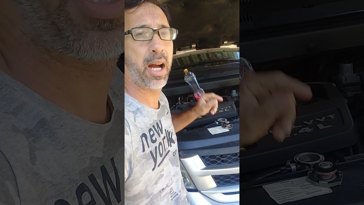 importante: qual o nível de água do radiador  e temperatura da Fiat Freemont