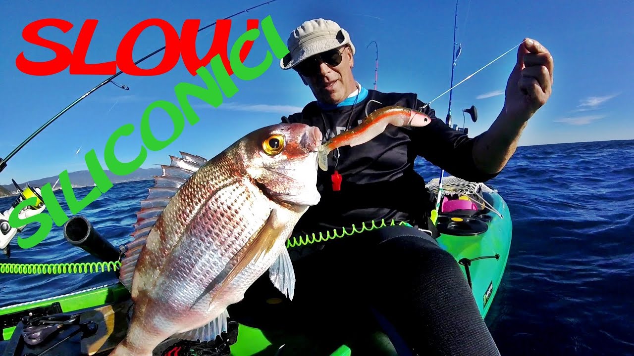 PESCA CON I SILICONICI IN KAYAK