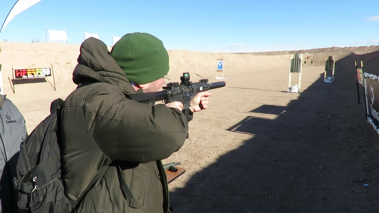 Cmmg Banshee 9 mm full auto
